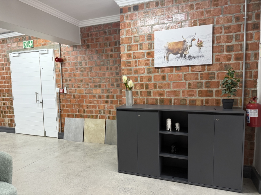 To Let Commercial Property for Rent in Paardevlei Western Cape